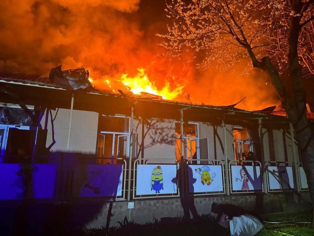 Пожежа після влучання Одещина