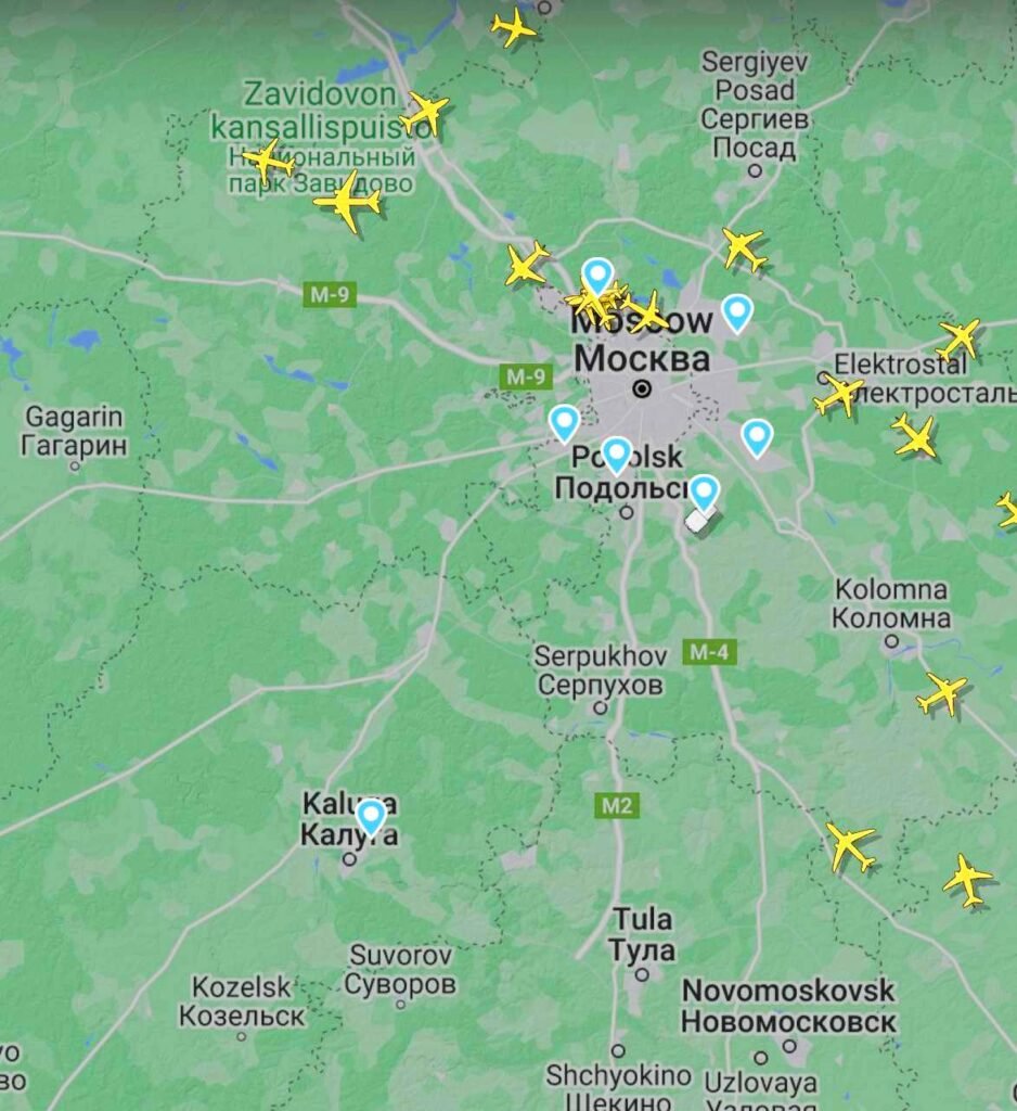 У московських аеропортах Внуково та Домодєдово знову оголосили режим “Килим”