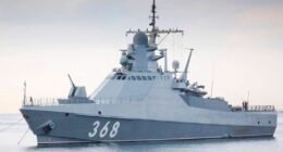 Російський корабель “Павел Державин” отримав пошкодження у Чорному морі