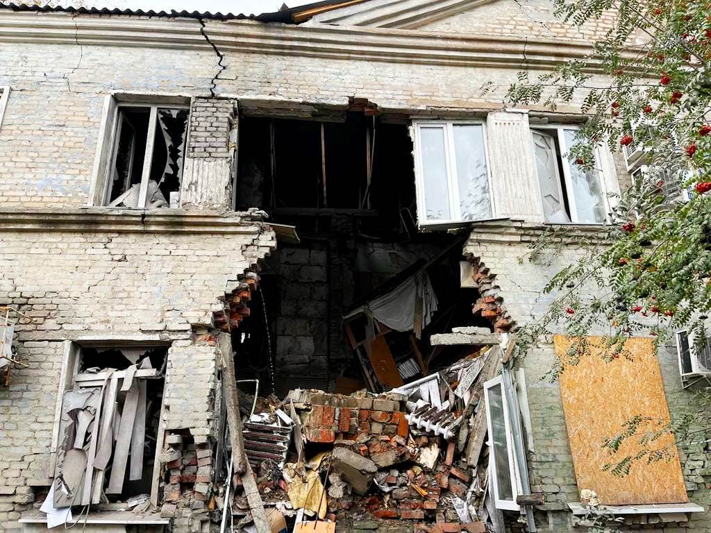 Наслідки обстрілу Покровська на Донеччині