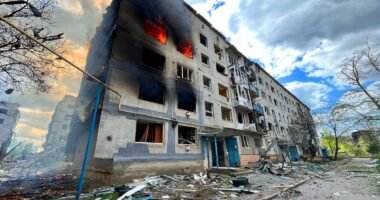 Армія РФ масовано обстріляла сім населених пунктів Донеччини