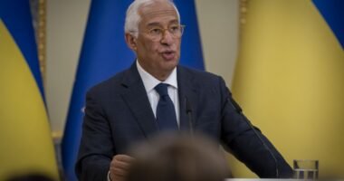 Кошта про щомісячні випрати ЄС Україні